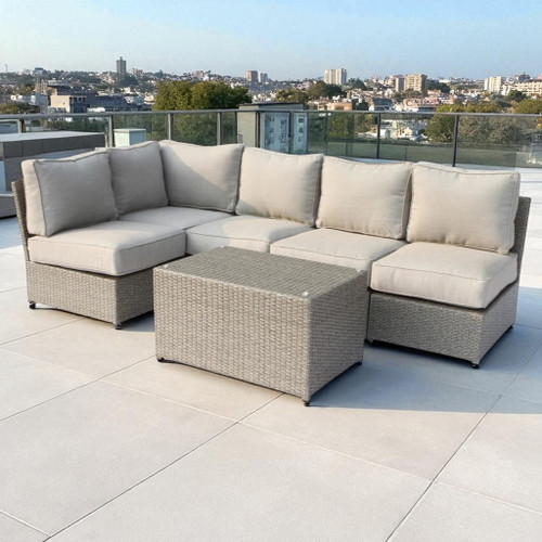 Comfortable Modern Patio Rattan Sectional Set With Cushions