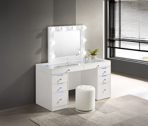 Luxo - Vanity Desk