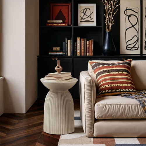 Opani - Concrete End Table