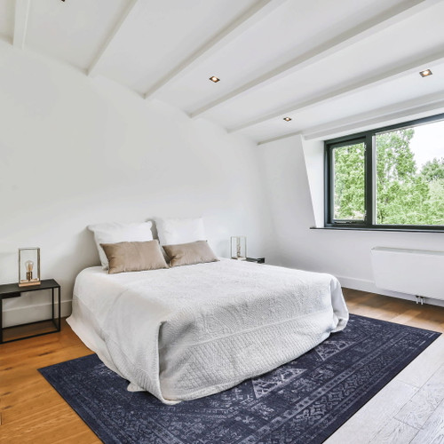 Maval - 5' X 8' Washable Area Rug - Black / Gray