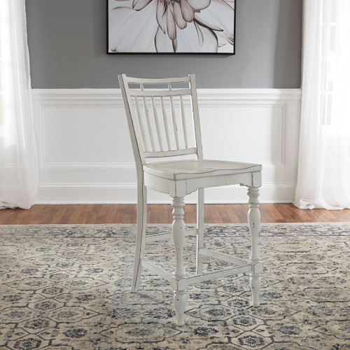 Magnolia Manor - Spindle Back Chair