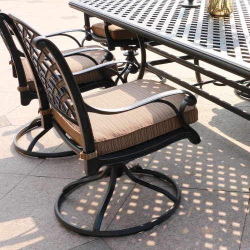 Patio Outdoor Dining Swivel Rocker Chairs With Cushion (Set of 2)