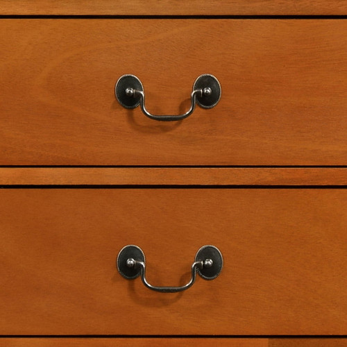 Louis Phillipe - Traditional Style Storage Chest Elegant