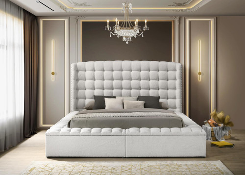 Versilia Storage Bed in Boucle