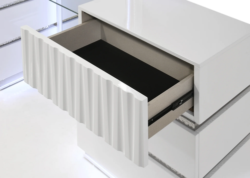 Lisbon Bedroom Set in White