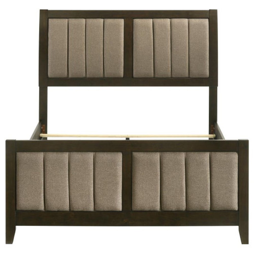 Wilkes - Upholstered Bed