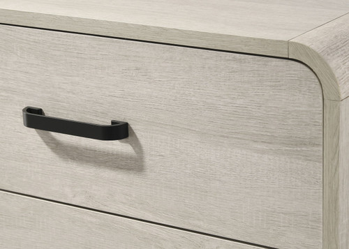 Nyomi - Chest - White