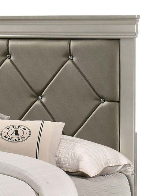 Amalia - Full 4 Piece Bedroom Set - Silver