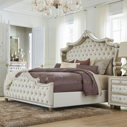 Antonella - Upholstered Eastern King Panel Bed - Ivory And Camel