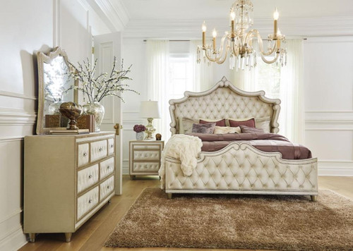 Antonella - 4 Piece Eastern King Bedroom Set - Ivory
