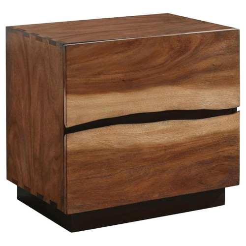Winslow - 4 Piece Queen Bedroom Set - Smokey Walnut