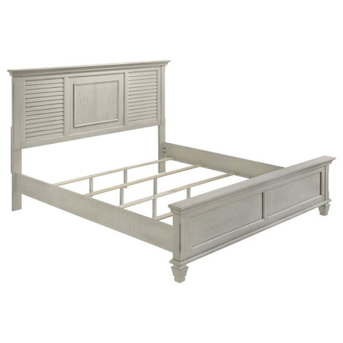 Franco - 4 Piece Eastern King Bedroom Set - Distressed White