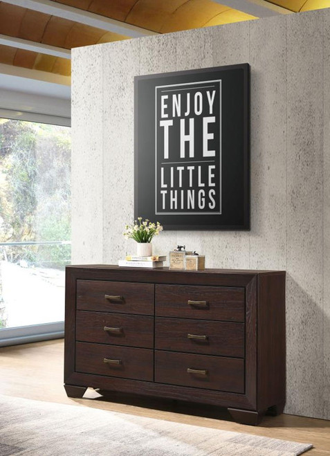 Kauffman - 6-Drawer Dresser - Dark Cocoa
