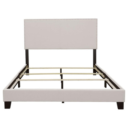 Boyd - Upholstered Full Panel Bed - Ivory