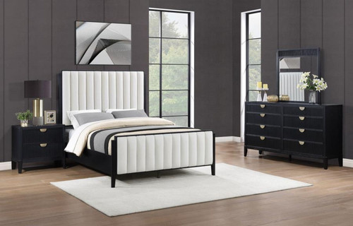 Brookmead - 4 Piece Upholstered California King Bedroom Set - Black