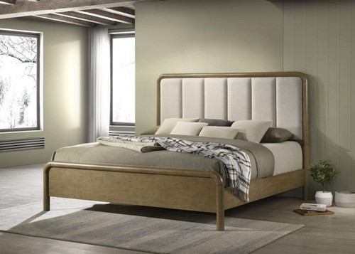 Amsbury - Upholstered California King Bed - Nutmeg