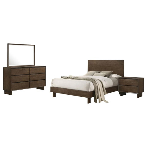 Glenwood - 4 Piece Queen Bedroom Set - Warm Brown