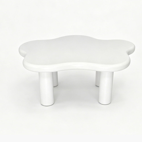 Cloud Shaped Coffee Table With 4 Round Legs