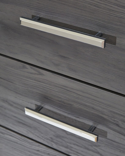 Lodanna - Five Drawer Chest - Gray