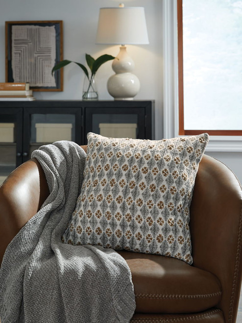 Dainwick - Pillow (Set of 4) - White / Gray / Brown