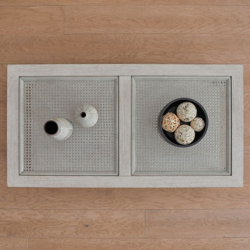 Caruso Heights - Table