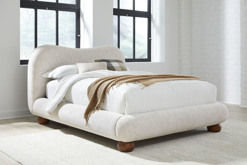 Afra - Chenille Upholstered Wood Leg Platform Bed