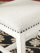 Valebeck - Dining Table Set
