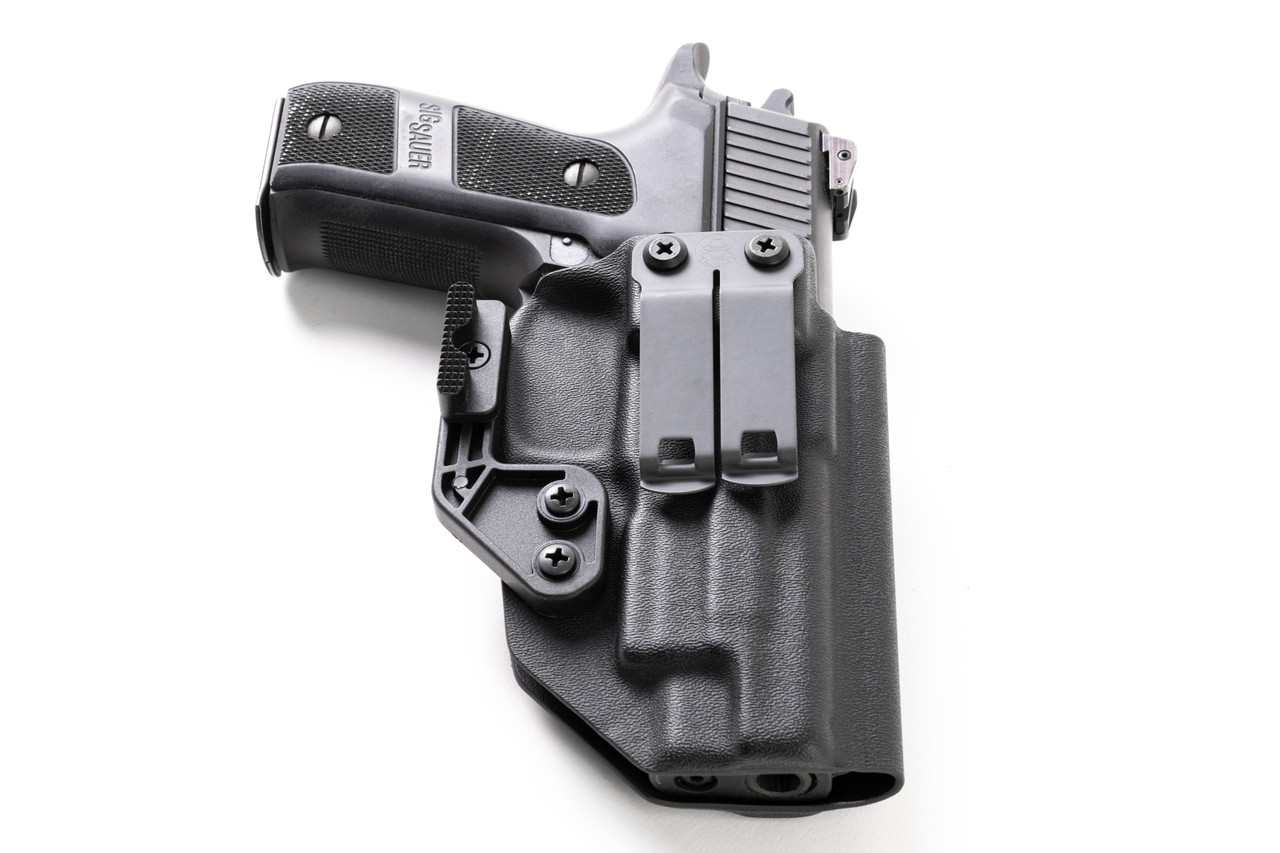 Sig Sauer P226 With Rail IWB Holster | Incognito Concealment