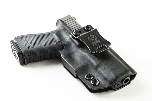 Shopping Gun Holsters -What to Know Before Pulling the Trigger