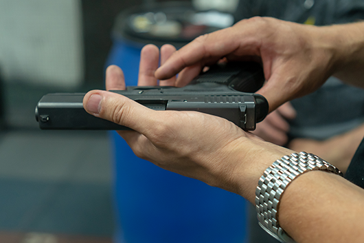 Why is the Glock 19 So Popular for Concealed Carry?