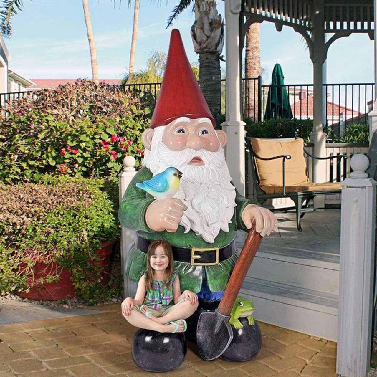 Indoor/Outdoor Bee Gnome Statue