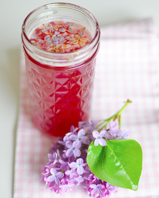 How to Make Redbud and Lilac Jellies