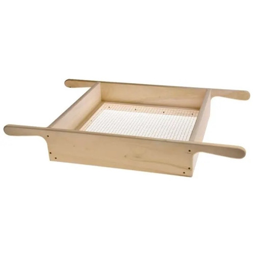 Sifter wheelbarrow compost and soil sifter