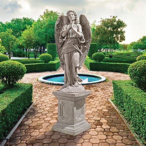 Grande Basilica Praying Angel Garden Statue