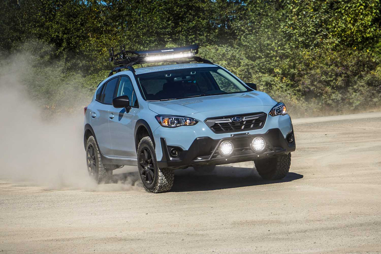 Rally Innovations - Front Rally Light Bar Mount Kit with LED Lights Suited for 2018-2020 Subaru Crosstrek