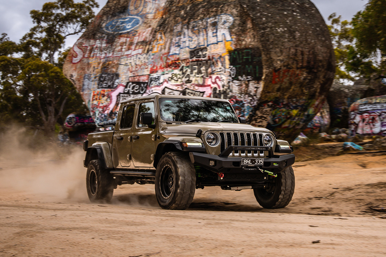 Raid Full Length Front Bumper Kit Suited for Jeep Gladiator JT