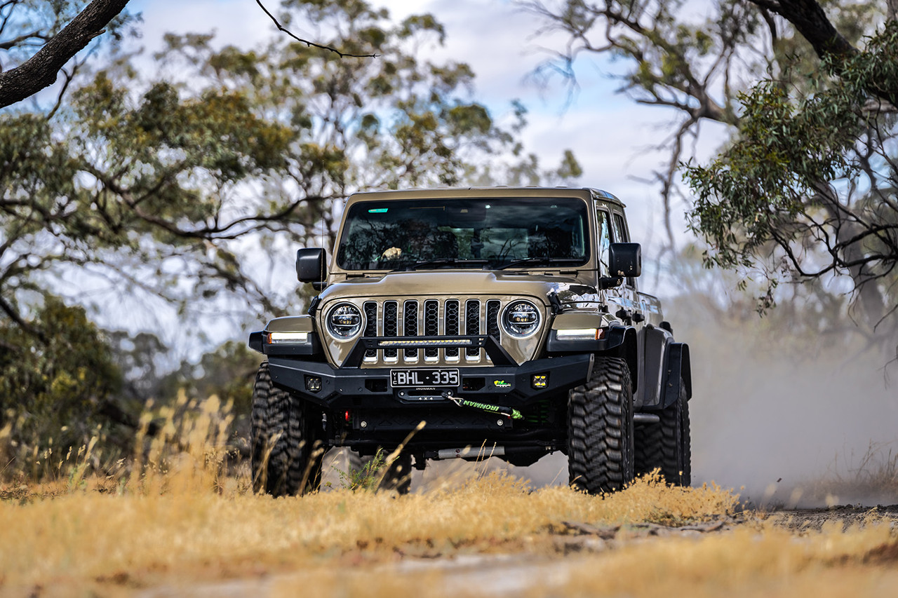 Raid Armor Package | Full Length Front Bumper | Rear Bumper | Side Steps | Suited for 2020-2022 Jeep Gladiator JT