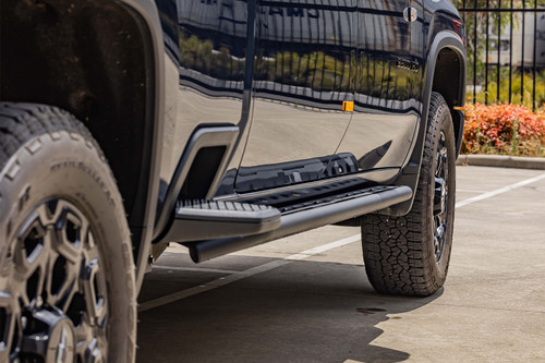 Raid Heavy Duty Side Steps Suited For 2019+ Chevrolet Silverado 1500