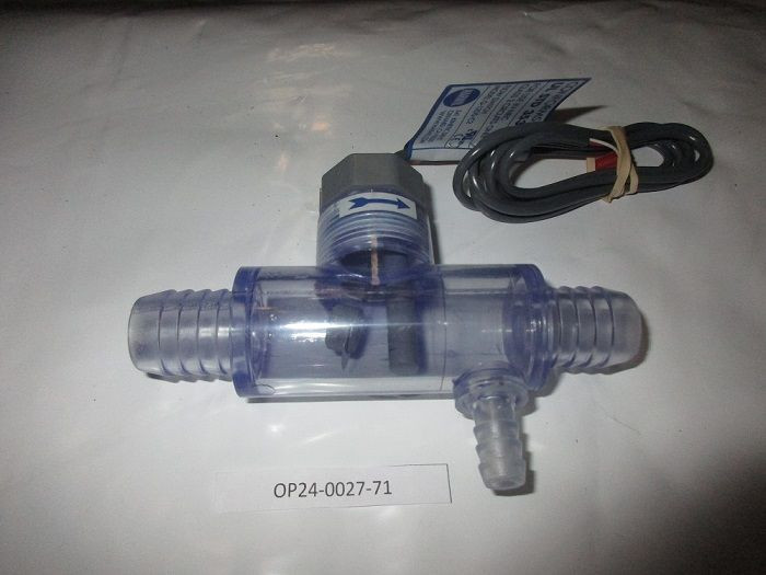 24-0027-71 - Artesian Spas Flow Switch w/Tee 6560-860