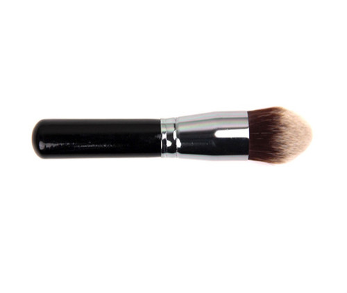 Crown Foundation Brush Infinity Pointed Powder