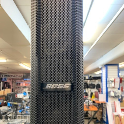 We want to hear you sing! We've got the NEW Bose L1 Pro16 for you to try!