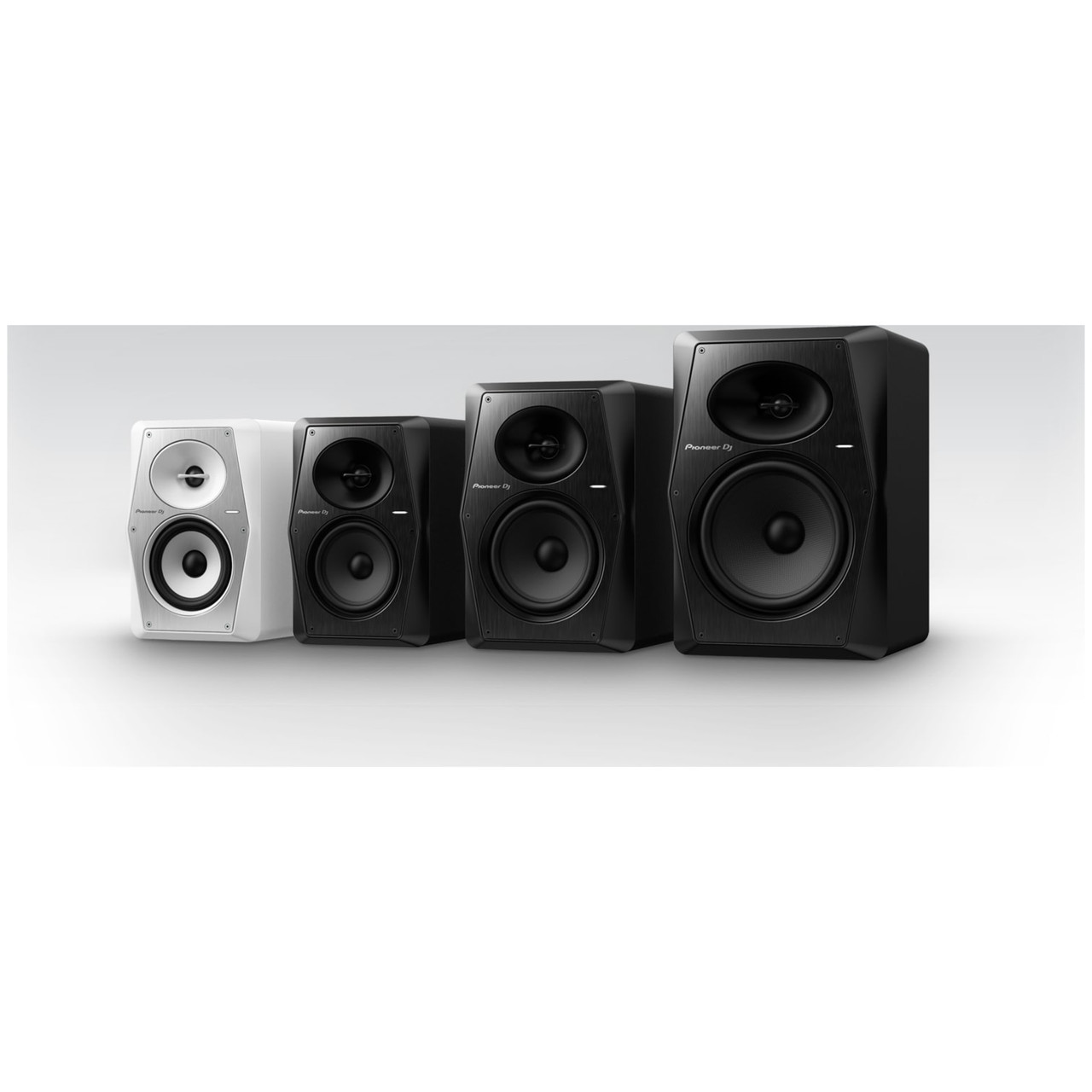 Pioneer DJ VM-70 6.5” Active Monitor Speaker (Black) | EMI Audio