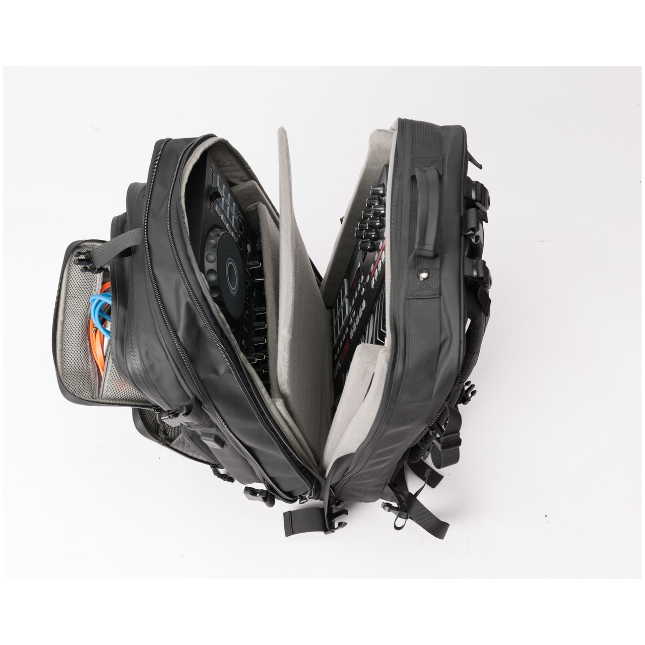 Magma Solid Blaze Pack 180 Professional DJ Backpack - Black | EMI