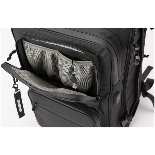 Magma Solid Blaze Pack 180 Professional DJ Backpack front pocket open view