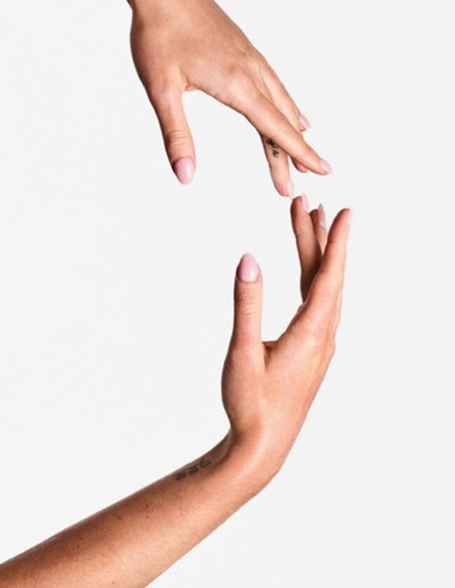 Forever Flawless - Hands product image