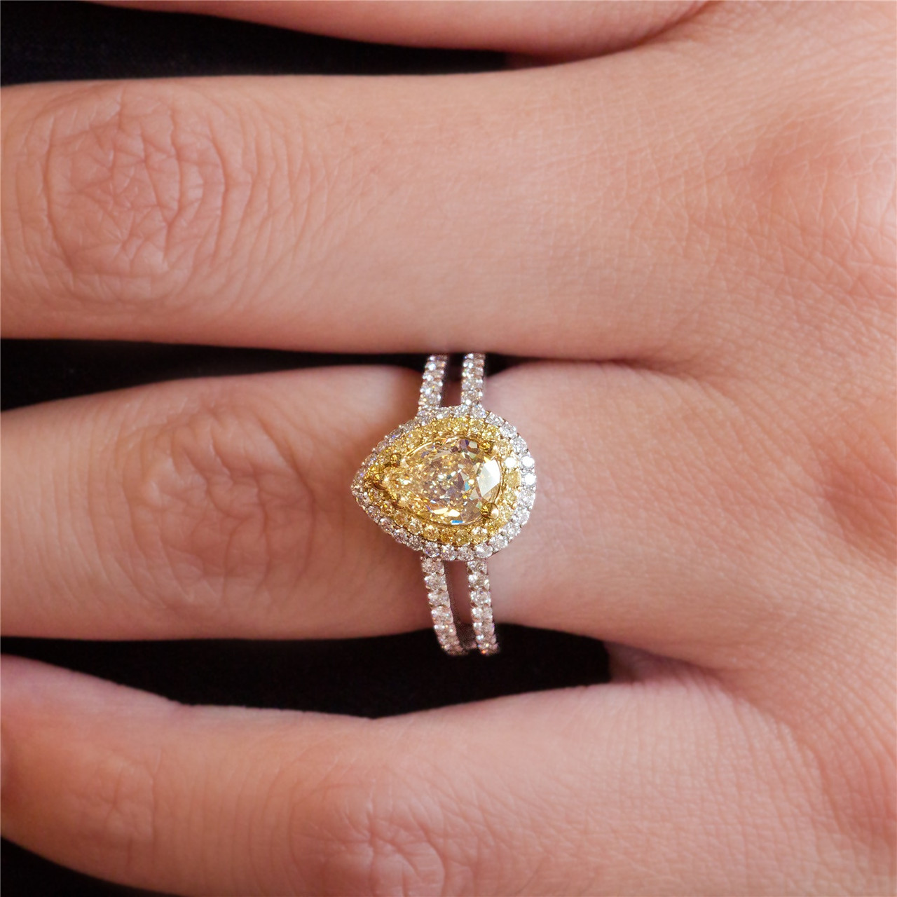 92.5 Silver Fancy Vivid Yellow Diamond Ring For Women - Silver Palace