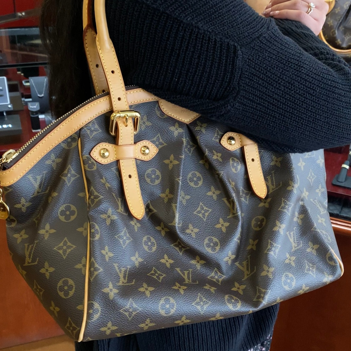 Louis Vuitton Tivoli GM, Monogram