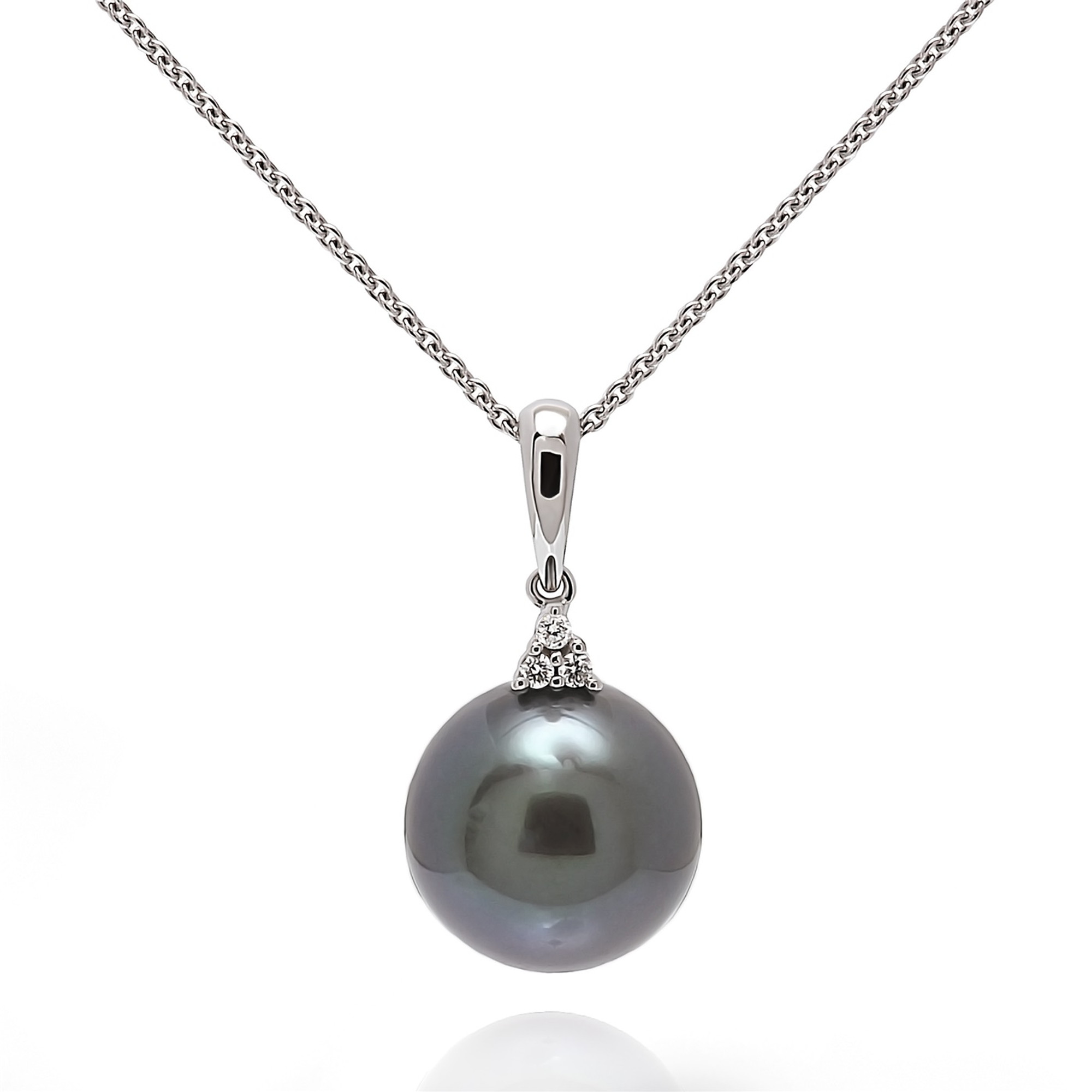 Black pearl shop diamond necklace