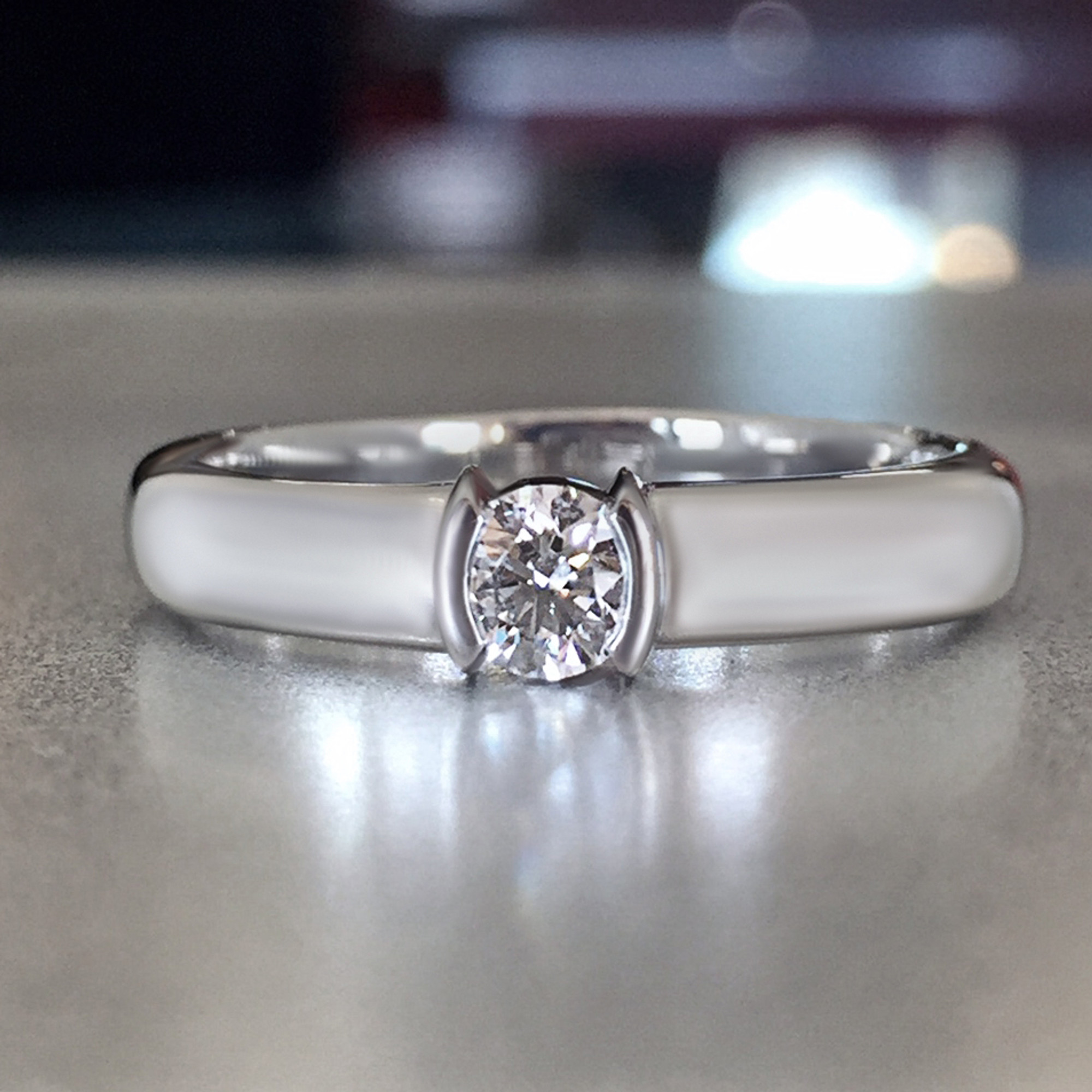 Oval-cut diamond engagement ring in platinum. | Tiffany & Co.