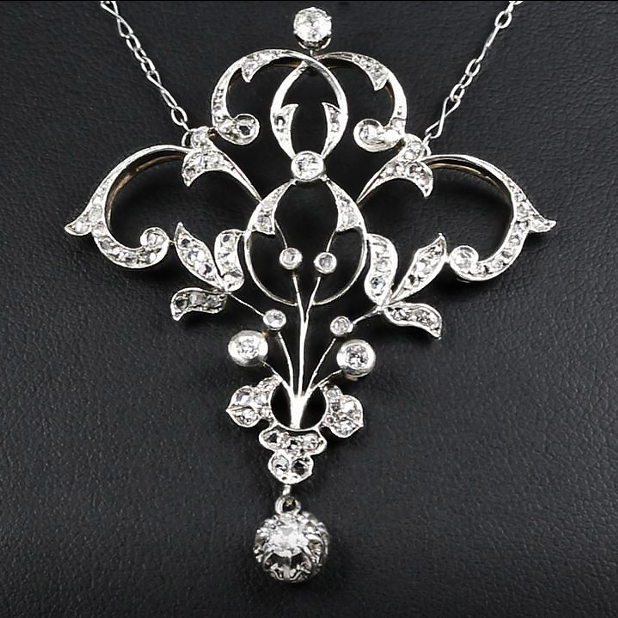 Deco Style Victorian Necklace